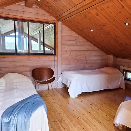 Lumikki 1 - 8 Henkiloelle, Luoteis-himos Ski-inout Βίλα *